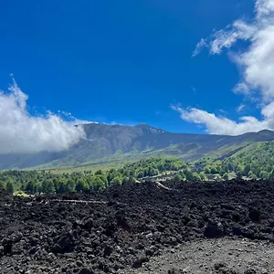 Etna Accogliente Nel Cuore Di Apartamento